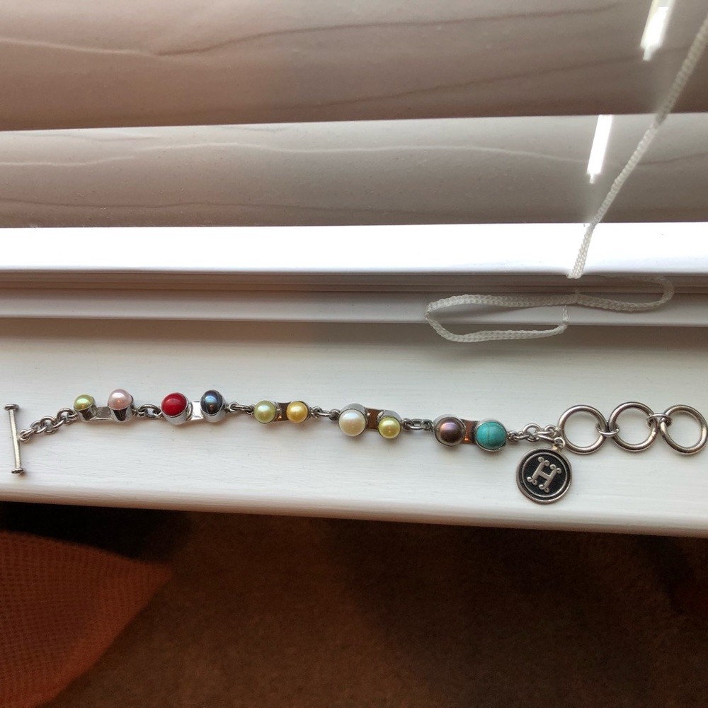Initial Outfitters pearl bracelet